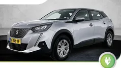 Grijs Gebruikt 2021 Peugeot e-2008 Active SUV | € 16.925 (Goede deal)