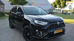 Zwart Gebruikt 2021 Toyota RAV4 Edition SUV | € 39.900 (Eerlijke prijs)