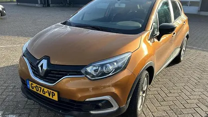 Occasion Renault Captur LIMITED 2019 Oranje SUV