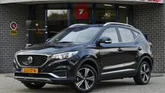 Zwart Gebruikt 2021 MG ZS Luxury Sedan | € 16.844 (Goede deal)