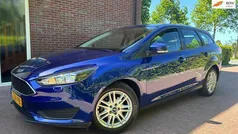 Blauw Gebruikt 2015 Ford Focus Trend Stationwagen | € 5.799 (Goede deal)