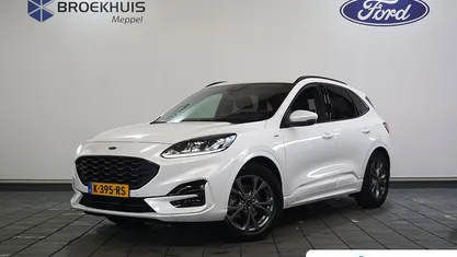 Wit Occasion 2021 Ford Kuga ST-Line SUV | € 24.895 (Eerlijke prijs)