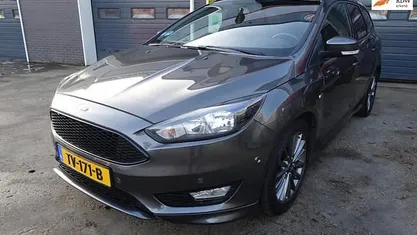 Gebruikt 2018 Ford Focus ST-Line Stationwagen | € 11.750 (Goede deal)