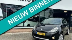 Zwart Gebruikt 2011 Renault Clio II Collection Hatchback | € 3.495 (Eerlijke prijs)