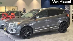 Gebruikt 2017 Ford Kuga Vignale SUV | € 19.945 (Eerlijke prijs)