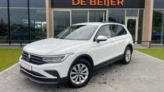 Wit Gebruikt 2021 VW Tiguan Business SUV | € 30.645 (Goede deal)