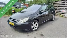 Zwart Gebruikt 2004 Peugeot 307 Stationwagen | € 1.145 (Goede deal)