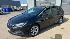 Zwart Gebruikt 2017 Opel Astra Stationwagen | € 7.780 (Super prijs)