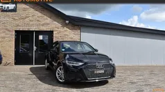 Zwart Gebruikt 2022 Audi A3 Advanced Hatchback | € 24.900 (Goede deal)