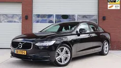 Zwart Gebruikt 2018 Volvo S90 Momentum Sedan | € 24.895 (Eerlijke prijs)