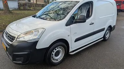 Occasion Peugeot Partner S 99 PK (72 kW) 2018 MPV