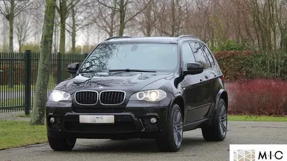 Zwart Occasion 2011 BMW X5 M Sport SUV | € 19.950 (Eerlijke prijs)