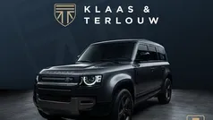 Grijs (parellak) Gebruikt 2025 Land Rover Defender SE Dynamic SUV | € 101.421 (Eerlijke prijs)