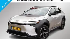 Grijs Gebruikt 2025 Toyota bZ4X SUV | € 43.500 (Eerlijke prijs)