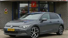 Grijs Gebruikt 2020 VW Golf VIII Sportline Hatchback | € 19.385 (Eerlijke prijs)