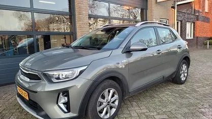 Occasion 2022 Kia Stonic SUV | € 16.995 (Goede deal)