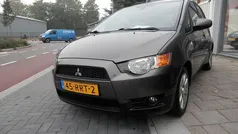Bruin Gebruikt 2011 Mitsubishi Colt Edition Hatchback | € 3.650 (Eerlijke prijs)
