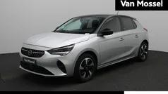 Gebruikt 2023 Opel Corsa-e Elegance Hatchback | € 17.400 (Eerlijke prijs)
