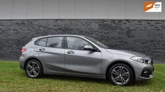 Gebruikt 2023 BMW 118 Sport Line Hatchback | € 27.440 (Eerlijke prijs)