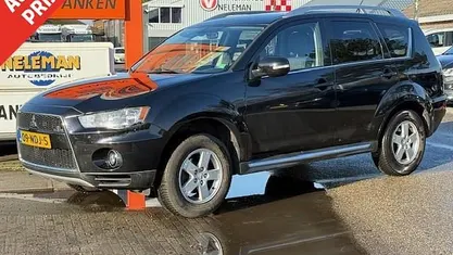 Occasion 2010 Mitsubishi Outlander SUV | € 7.949 (Eerlijke prijs)