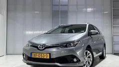Grijs Gebruikt 2019 Toyota Auris Touring Sports Active Stationwagen | € 13.749 (Eerlijke prijs)