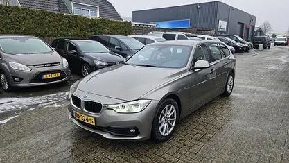 Occasion 2017 BMW 320 Executive Stationwagen | € 7.750 (Eerlijke prijs)