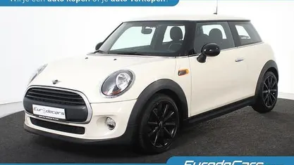 Wit Gebruikt 2018 Mini ONE Pepper Hatchback | € 9.850 (Super prijs)