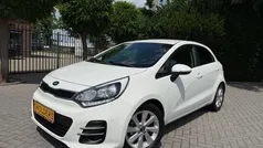 Gebruikt 2015 Kia Rio 4 Hatchback | € 9.995 (Eerlijke prijs)