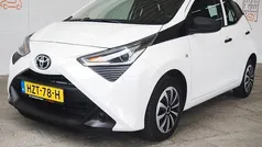 Wit Gebruikt 2019 Toyota Aygo Hatchback | € 8.425 (Eerlijke prijs)