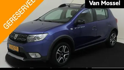 Occasion Dacia Sandero Stepway 101 PK (74 kW) 2020 Blauw Hatchback