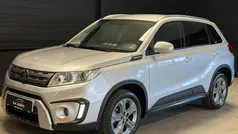 Grijs Gebruikt 2016 Suzuki Vitara Exclusive SUV | € 14.245 (Eerlijke prijs)