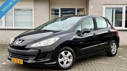 Occasion 2008 Peugeot 308 Hatchback | € 2.440 (Eerlijke prijs)