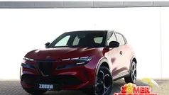 Gebruikt 2025 Alfa Romeo Junior Edizione Speciale SUV | € 40.900 (Eerlijke prijs)