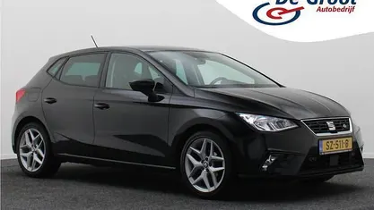 Zwart (metallic) Occasion 2018 Seat Ibiza Business Hatchback | € 12.450 (Eerlijke prijs)