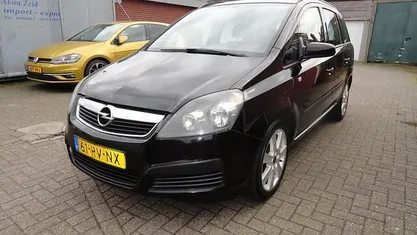Gebruikt 2005 Opel Zafira Business MPV | € 1.750 (Eerlijke prijs)