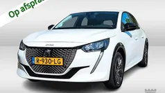 Wit Gebruikt 2022 Peugeot e-208 Active Hatchback | € 16.200 (Goede deal)