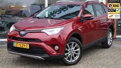 Rood Gebruikt 2018 Toyota RAV4 Executive SUV | € 26.950 (Eerlijke prijs)