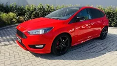 Rood Gebruikt 2016 Ford Focus ST-Line Hatchback | € 9.800 (Eerlijke prijs)