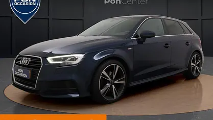 Blauw Gebruikt 2019 Audi A3 Sportback S-Line Hatchback | € 21.950 (Eerlijke prijs)