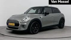 Gebruikt 2020 Mini Cooper Business Hatchback | € 19.900 (Eerlijke prijs)