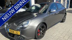 Gebruikt 2013 Alfa Romeo Giulietta Distinctive Hatchback | € 3.299 (Super prijs)