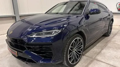 Gebruikt 2025 Lamborghini Urus SUV | € 349.950