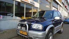 Blauw, metallic lak Gebruikt 2003 Suzuki Grand Vitara SUV | € 4.950 (Eerlijke prijs)