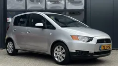 Grijs Gebruikt 2011 Mitsubishi Colt Edition Hatchback | € 3.499 (Eerlijke prijs)