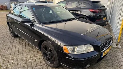 Occasion 2006 Volvo S60 Sedan | € 2.599 (Goede deal)