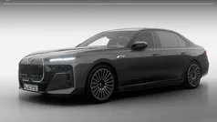 Gebruikt 2025 BMW M760e M Performance Sedan | € 198.658