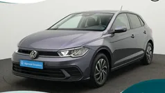 Grijs Gebruikt 2023 VW Polo Life Hatchback | € 19.400 (Goede deal)