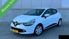 Wit Gebruikt 2014 Renault Clio IV Dynamique Hatchback | € 6.450 (Eerlijke prijs)