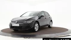 Zwart Gebruikt 2023 VW Golf VIII Life Hatchback | € 23.940 (Super prijs)