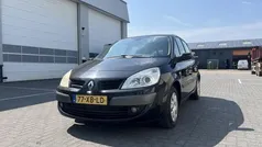 Zwart Gebruikt 2007 Renault Scénic II Business MPV | € 2.250 (Eerlijke prijs)